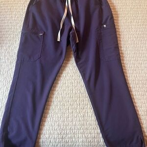 Figs Women’s Purple Yola High Waisted 2.0 Petite Skinny Scrub Pants